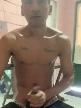 Cam4 Live Sex Cam of brunootz