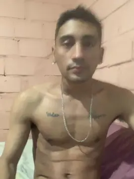 Cam4 Watch Live Sex Cams of brunootz