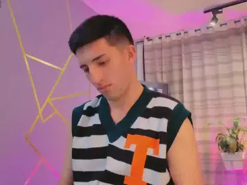 Cam4 Live Sex Cam of Un_Sluttyy