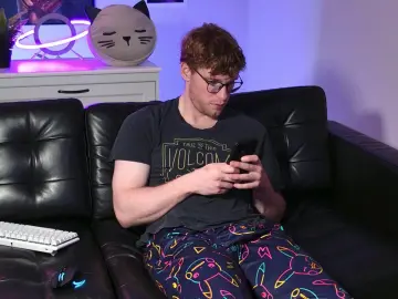 Cam4 Live Sex Cam of BlueEyedTallGuy