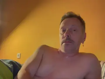 Cam4 Live Sex Cam of danielle66