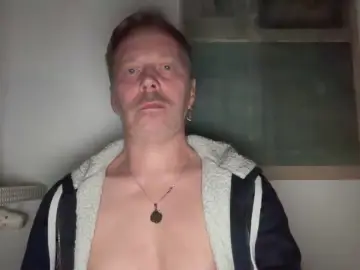 Cam4 Free Live Porn of danielle66