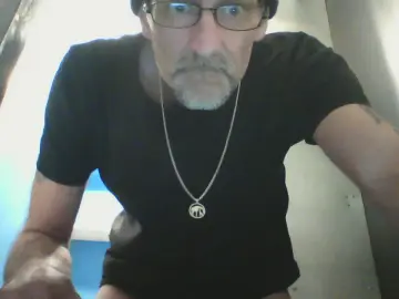 Cam4 Adult Video Chat of DenYSwaFf