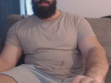 Cam4 Free Live Porn of Hugehairymacho