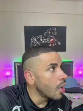 Cam4 Live Sex of Hotttmateo