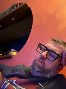 Cam4 Free Porn Cam of Mikelele75