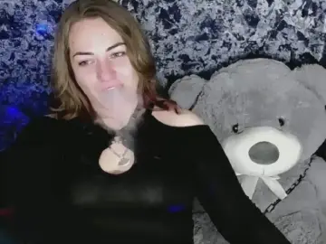 Cam4 Best live sex cam show of Evelineli