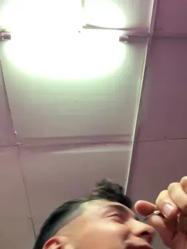 Cam4 Adult Video Chat of Maxpenezote