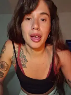 Cam4 Live Sex Cam of Emilysantxxx