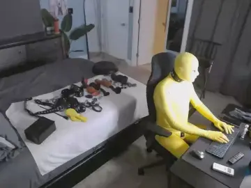 Cam4 Adult Webcam of Tightlyrubberd