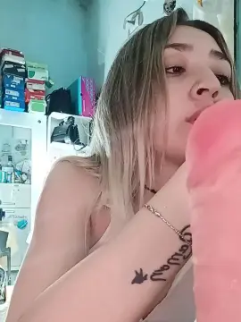 Cam4 Free Porn Cam of Soylulita