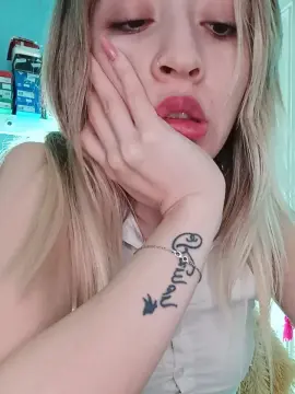 Cam4 Live Sex Cam of Soylulita