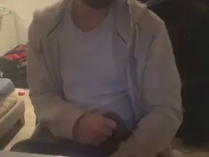 Cam4 Live Sex of raoulbtnbois