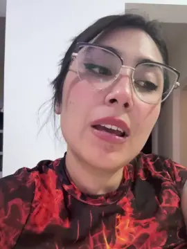 Cam4 Private Sex Chat of Momii28