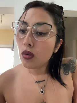 Cam4 Sex Cam of Momii28