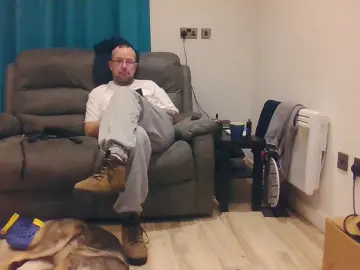 Cam4 Live Porn of awsomecock30