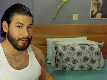 Cam4 Nude Webcam of sexycutehairy