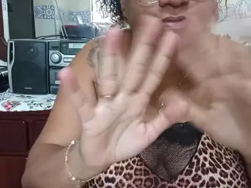 Cam4 Adult Webcam of morena586