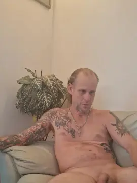 Cam4 Live Porn of JeyJ66