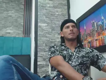 Cam4 Adult Webcam of Chris_Dick99