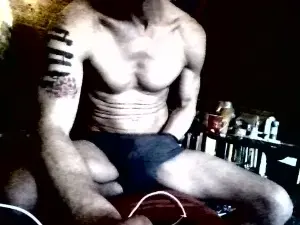 Cam4 Live Sex of freakerik84