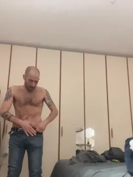 Infestacon from cam4