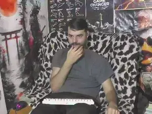 Cam4 Watch Live Sex Cams of hornymaster93