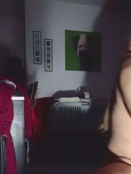 Cam4 Live Sex of carolinda1