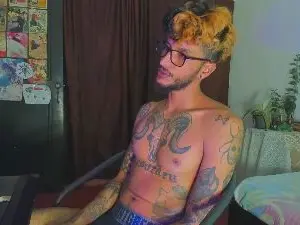 Cam4 Free Live Porn of Dex_Ak56