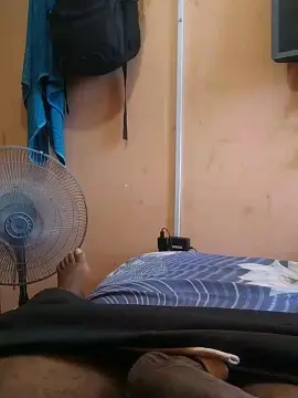 Cam4 Nude Webcam of Gustavit09