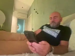 Cam4 Free Porn Cam of __Maximiliano__