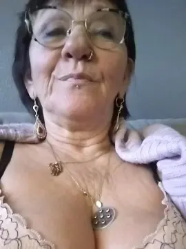 Cam4 Watch Live Sex Cams of Babylove54