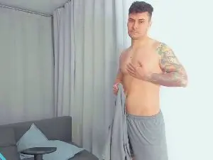 Cam4 Nude Webcam of MattMalone