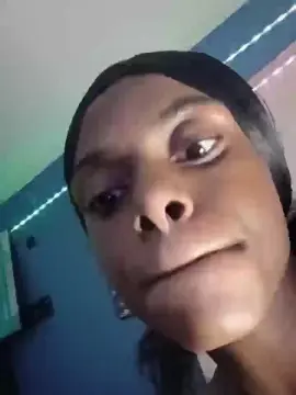 Cam4 Live Porn of sexxilexxi091