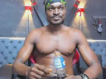 Cam4 Live Sex of terranze_z