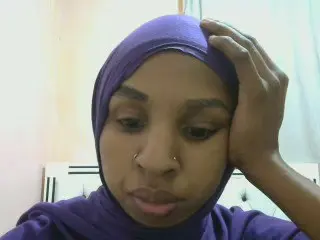 Cam4 Free Live Porn of Catelayah