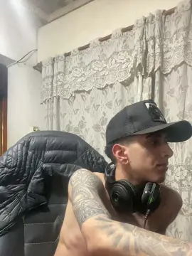 Cam4 Adult Video Chat of lu_arg1