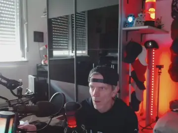 Cam4 Live Sex of BaNaNeNOrAnGeN