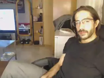 Cam4 Free Live Porn of blackroseyzeus