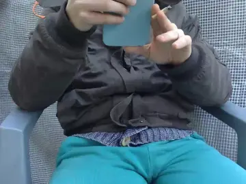 Cam4 Private Sex Chat of short_and_cute