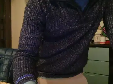 Cam4 Nude Webcam of short_and_cute