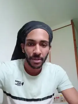 Cam4 Watch Live Sex Cams of Mikaaa97