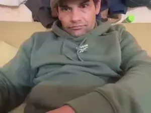 Cam4 Live Sex of jamez771