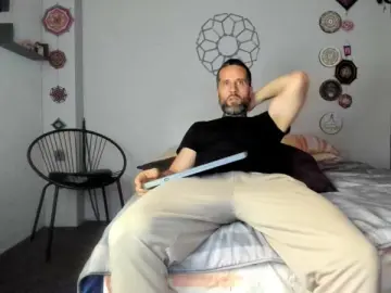 Cam4 Live Porn of antoniohotxxx