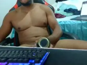 Cam4 Live Sex of morenohot123