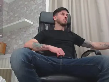 Cam4 Live Porn of JonahShaw