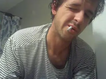 Cam4 Sex Chat of Littleguy25