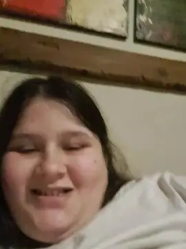 Cam4 Sex Cam of LITTLEBUNNY33