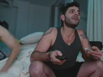 Cam4 Live Sex of yo_funmarseille