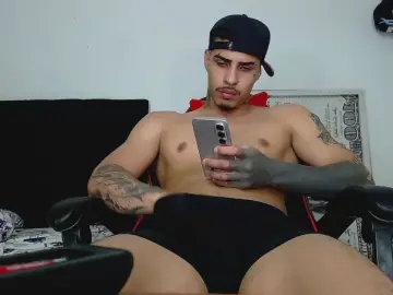 Cam4 Sex Chat of maxfordxxx